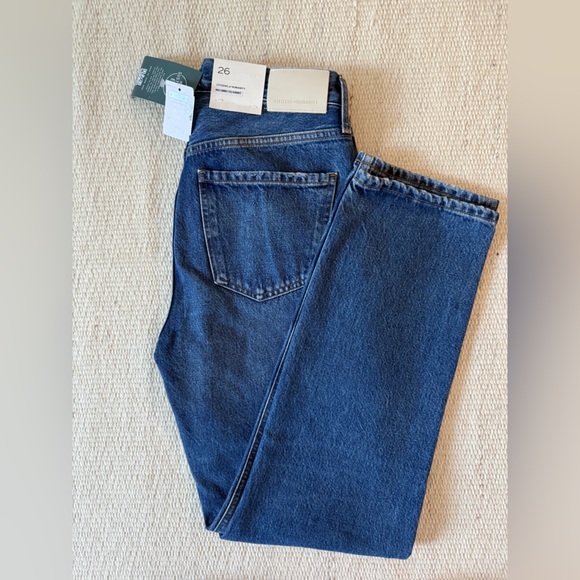 NWT CITIZENS OF HUMANITY
Blaine Straight Jeans - Picture 2 of 4